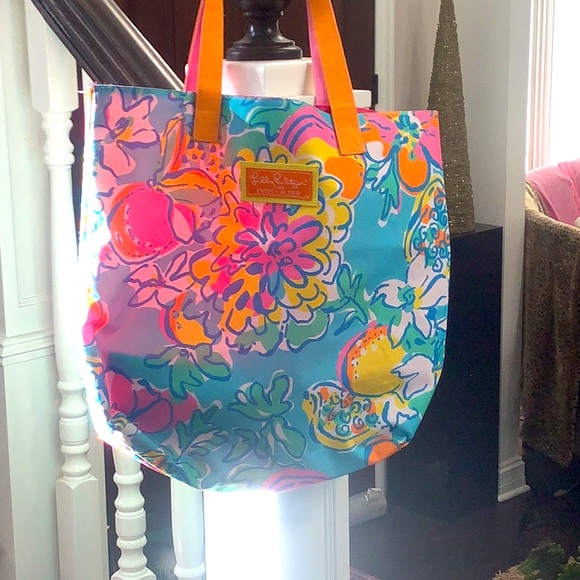 Lilly Pulitzer bag - Picture 1 of 2